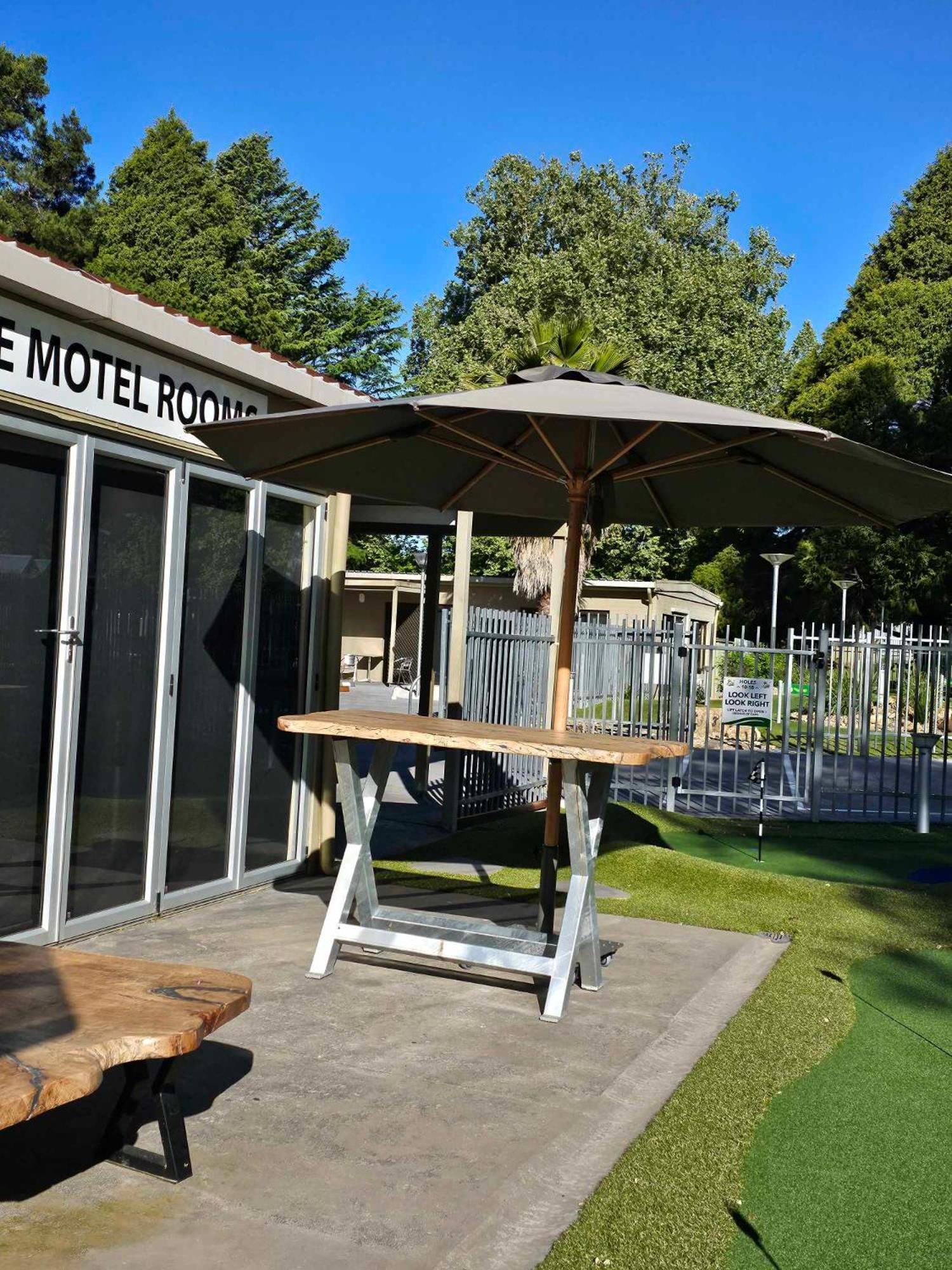 The Bright Motor Inn Luaran gambar
