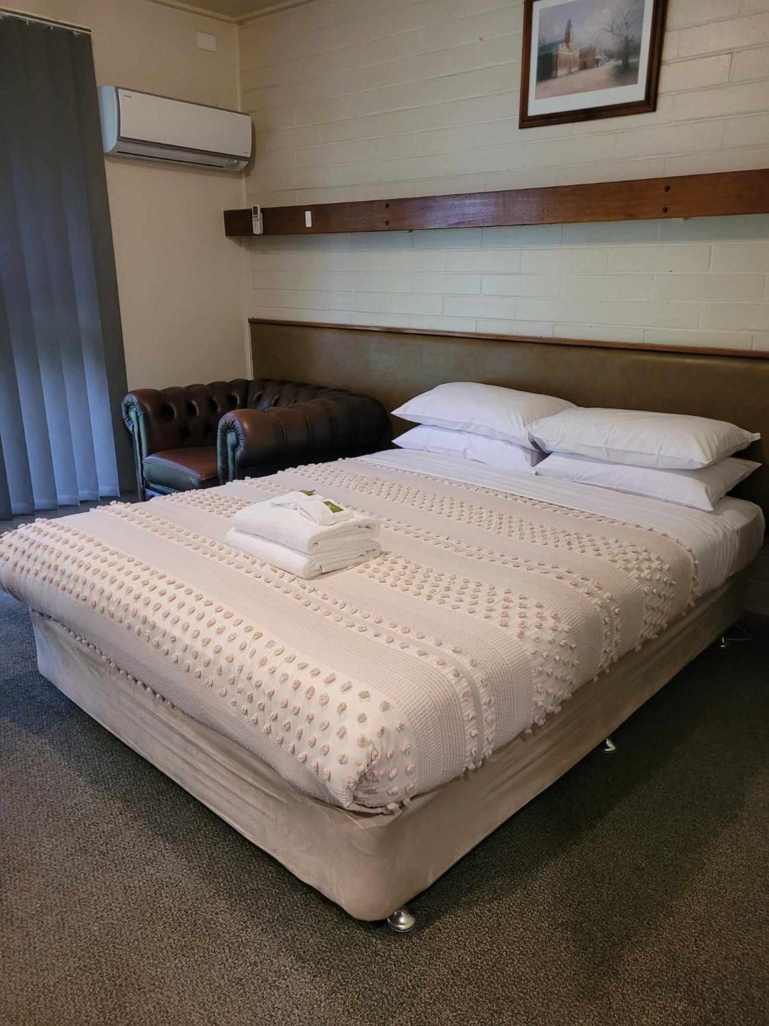 The Bright Motor Inn Luaran gambar